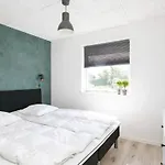 4 Star Holiday Home In Vaeggerlose